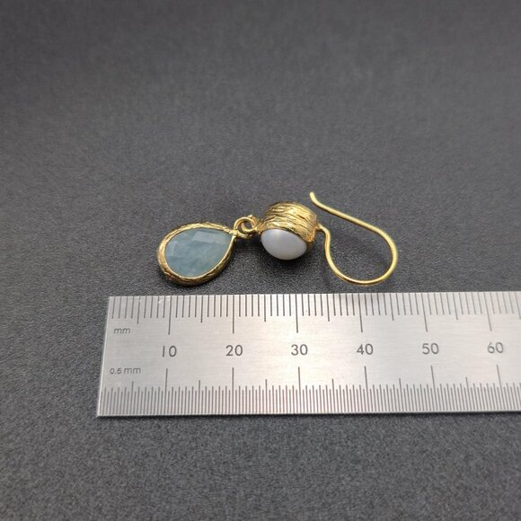 Gold Plated Genuine Pearl And Semi Precious Stone Earrings B6573 - Picture 5 of 6